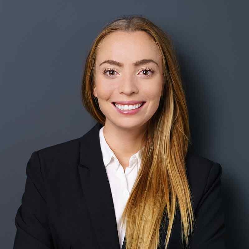 https://vextrad.com/wp-content/uploads/2019/10/image_team_06.jpg
